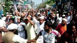 CLEAN : Four killed in Bangladesh clashes News Clip