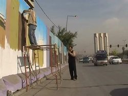 Baghdad artists make walls their canvas News Clip