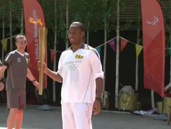 Didier Drogba Carries Olympic Torch in Swindon News Clip