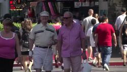 CLEAN : Boxing: Fight of the century ready to rumble News Clip