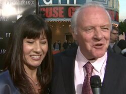 'Fracture' Premiere Stock Footage