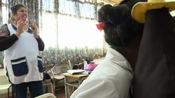 VOICED : Los ninos guardianes del Riachuelo News Clip