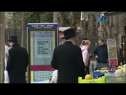 Orthodox Jewish streetscenes News Clip