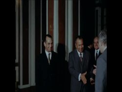 SYND 6-2-74 EGYPTIAN CABINET MEETS IN CAIRO TO DISCUSS RECONSTRUCTION OF SUEZ CANAL News Clip