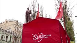 Mixed reax in capital ahead of crucial vote on release of former PM Instructional Video