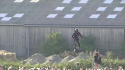 Frenchman attempts to fly across channel Instructional Video