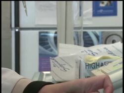 The largest U.S. drugstore chain, Walgreen Co., will start selling genetic testing kits at many of its stores later this month, according to Pathway Genomics, which makes the kits. News Clip