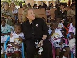 KENYA: NAIROBI: U-S-A DONATES 100 MILLION AGAINST AIDS News Clip