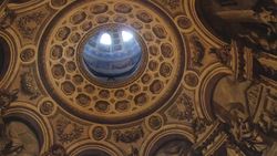 St. Paul's Cathedral: Religion and Science Instructional Video