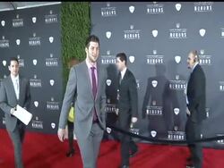 Talent broker Ryan Shinman predicts Tim Tebow will be great for Jets ticket and merchandise sales and will have no problem with the notoriously aggressive New York media. (March 22) News Clip