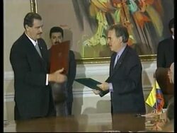 Mexican and Colombian presidents meet and discuss peace and drug trafficking before G-3 in Venezuela News Clip