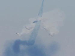 Shot of combat aircraft show for Kyeongkiansan sky festival Stock Footage