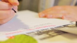 Taking notes Stock Footage