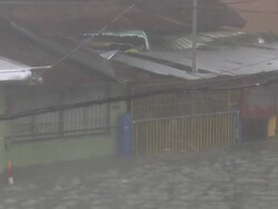 Typhoon Haiyan Storm Surge Hits Tacloban City Stock Footage