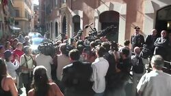 Berlusconi meets with Parliamentary group, analyst Instructional Video