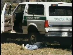 USA: CALIFORNIA: BORDER PATROL CHASE TRUCK FULL OF ILLEGAL IMMIGRANTS Instructional Video