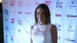 Bethenny Frankel at Jason Derulo Headlines VH1 Save The Music Foundation's 'Hamptons Live' Benefit Stock Footage