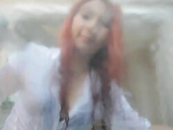 Woman washing a car Stock Footage