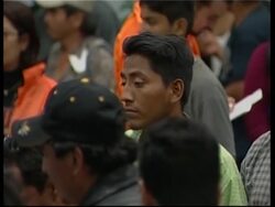 Mexican immigrants deported from US arrive home News Clip