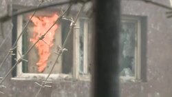 CLEAN: Cairo protesters clash with troops: witnesses News Clip