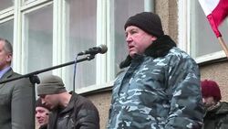 CLEAN : Crimea 'soldiers' swear oath before pro News Clip