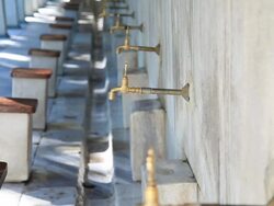 HD: Taps in a Blue Mosque Stock Footage