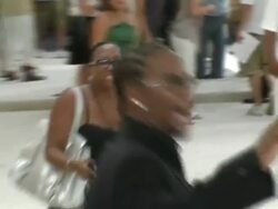 2005 MTV Video Music Awards Arrivals Stock Footage
