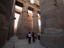 GREAT HYPOSTYLE HALL COLUMNS IN PRECINCT Stock Footage