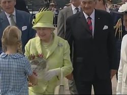 UK Queen at Sydney Opera House News Clip