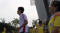 CLEAN : Hosts Vietnam fear News Clip