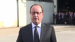 CLEAN : Hollande calls for refugee border registration centres News Clip
