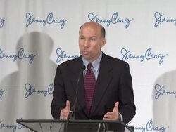 Jenny Craig Announces TV Mom Phylicia Rashad as Next Celebrity Spokesp Stock Footage