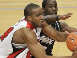 Louisville, Pittsburgh and Connecticut were named top seeds on 'Selection Sunday' for the men's NCAA basketball tournament. The other No. 1 seed is ACC regular-season champion North Carolina. (March 16) News Clip