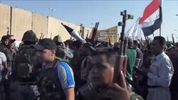 CLEAN : Iraqi tribesmen show their readiness to join Iraqi forces News Clip
