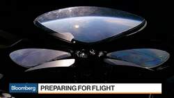 Richard Branson Sees Virgin Galactic Commercial Operation in 2020 News Clip