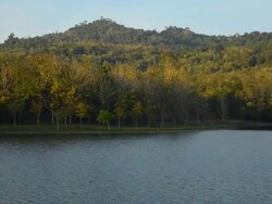 panning : natural reservoir at twilight Stock Footage