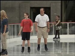 Balmy start to NYC skating season Instructional Video