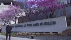 Country Music Hall of Fame turns 50 News Clip