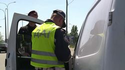 CLEAN : Check points in Kiev ahead of Victory Day events News Clip
