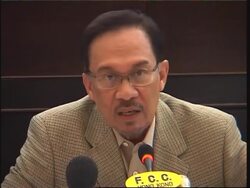 Opposition leader reacts to dissolution of parliament News Clip