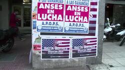 VOICED : Incertidumbre argentina tras default News Clip