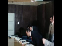 SYND 25 6 75 IRAQI DELEGATES ARRIVE FOR ECONOMIC CONFERENCE News Clip