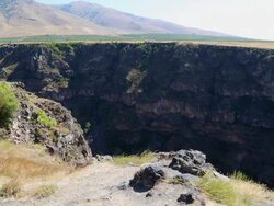 Kasagh river and canyon, view from Hovhannavank monastery Stock Footage
