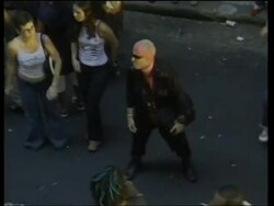 Tens of thousands join Love Parade News Clip