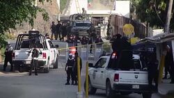 VOICED : 28 muertos en motin de una carcel de Mexico News Clip