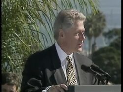 USA: CALIFORNIA: BILL CLINTON SPEAKS ABOUT CAMPAIGN FINANCE REFORM News Clip