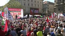 CLEAN : Hungarys anti Orban opposition holds last election rally News Clip