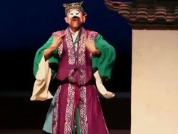 MS TS Actor performing qinqiang opera in theater, qinqiang is representative folk opera of northwest china AUDIO / xi'an, shaanxi, china Stock Footage