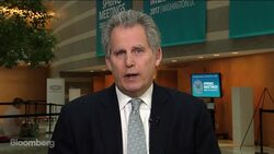 IMFâ€™s Lipton Says Global Recovery 'Gaining Some Momentum' News Clip