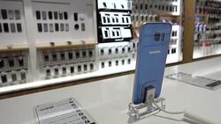 CLEAN : STOCKSHOTS: S.Korea prosecutors seek to arrest Samsung heir News Clip